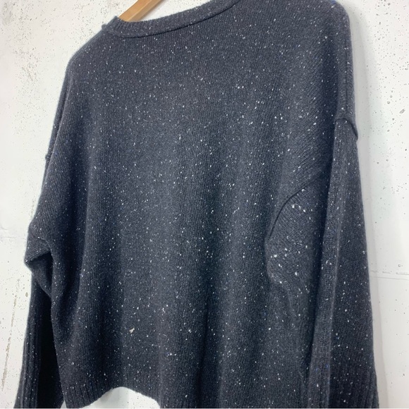 Autumn Cashmere Speckled Wide Sleeve Sweater - Picture 5 of 8